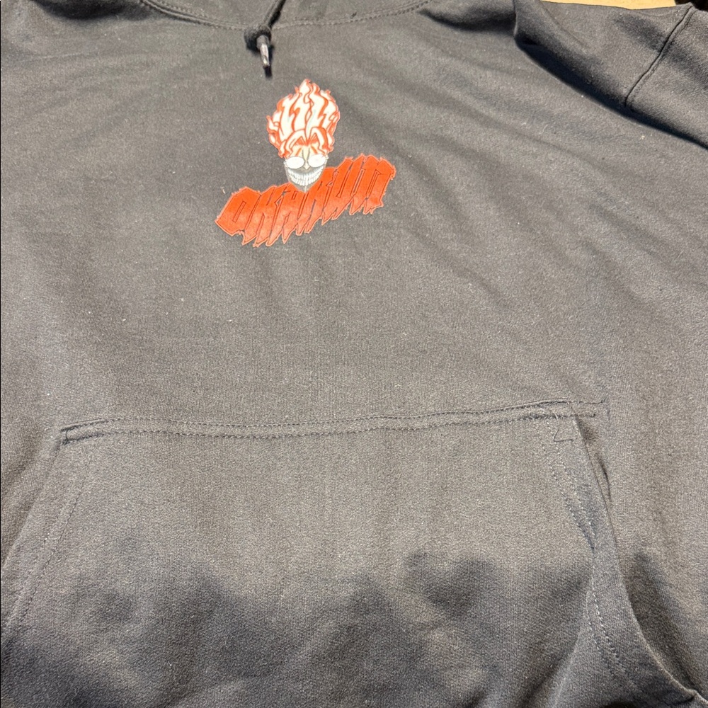 New with tag, XL. Black Dandadan anime Hoodie with Flame Graphic.